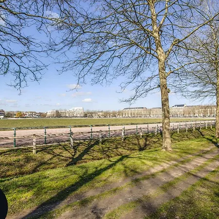 Avec Vue Sur Le Chateau Apartment *