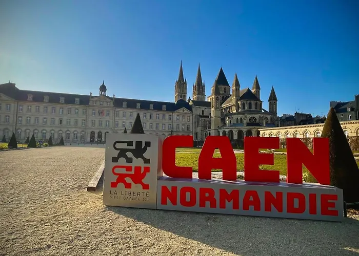 Avec Vue Sur Le Chateau Apartment *